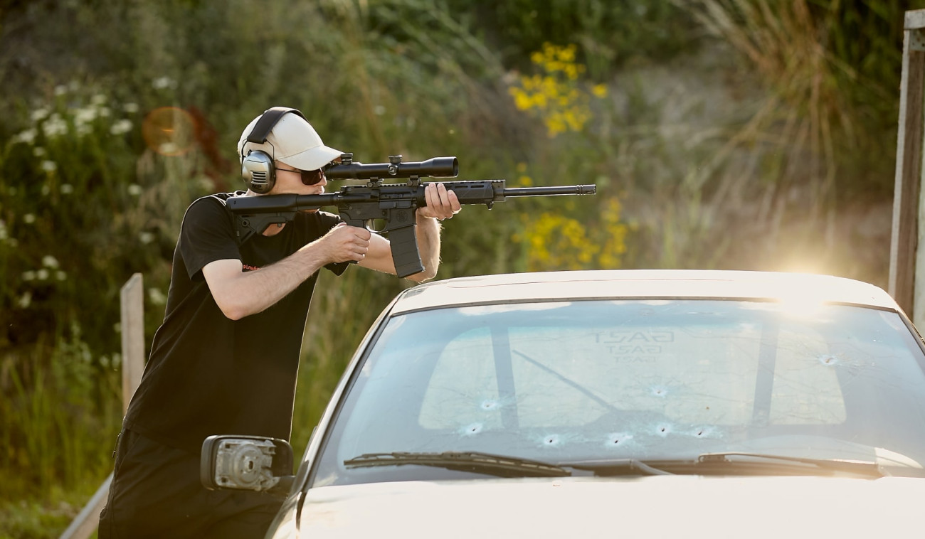 Стрельба из разного вида огнестрельного оружия