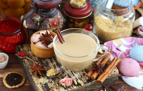 Фото, Дегустація індійського чаю масала