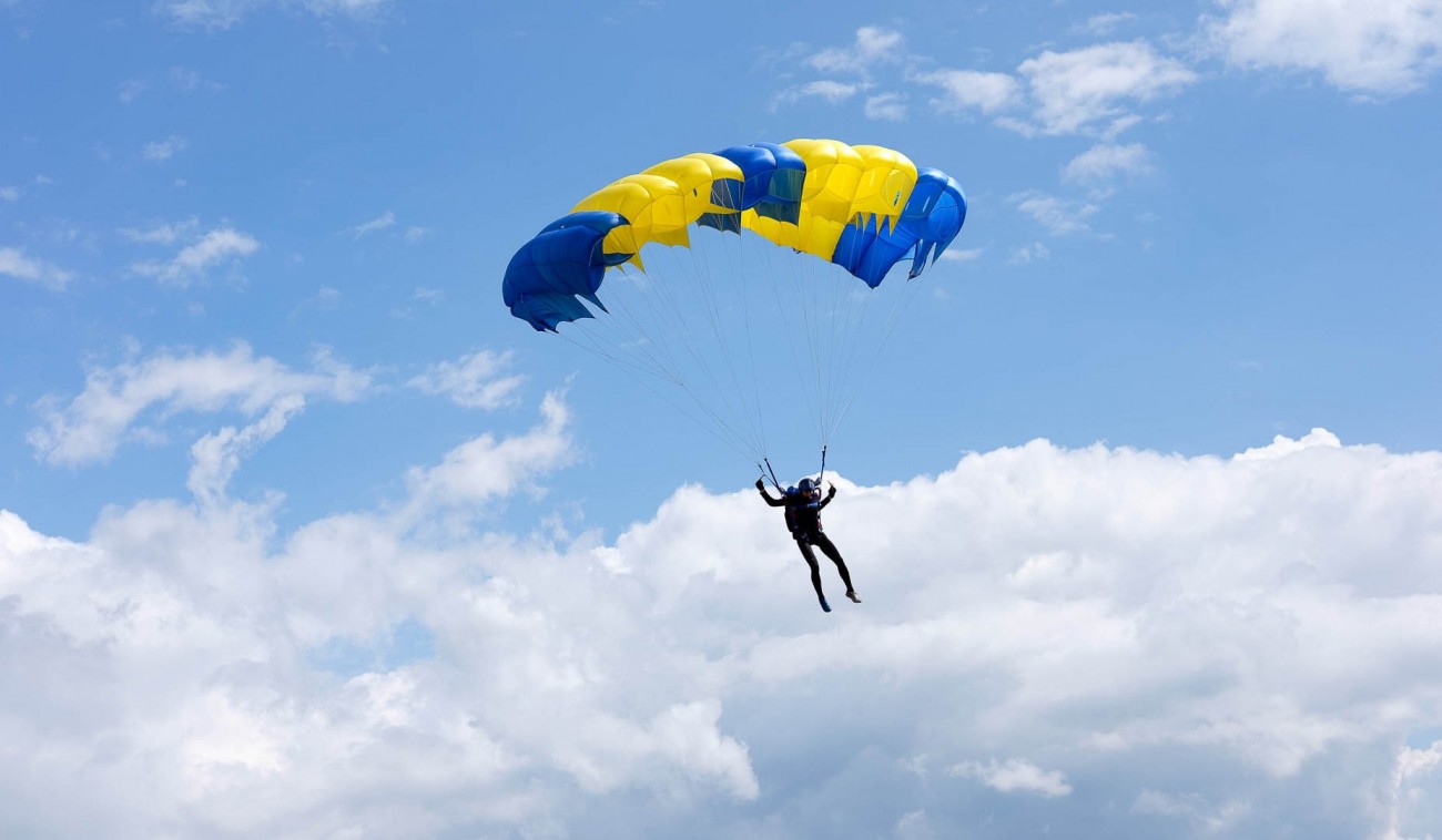 Прыжок с парашютом Static Line