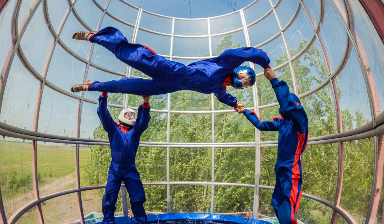 Політ в аеротрубі на Чайці для компанії