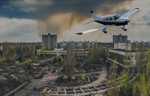 Фото, Полет на самолете Piper Lance для компании в Чернобыль