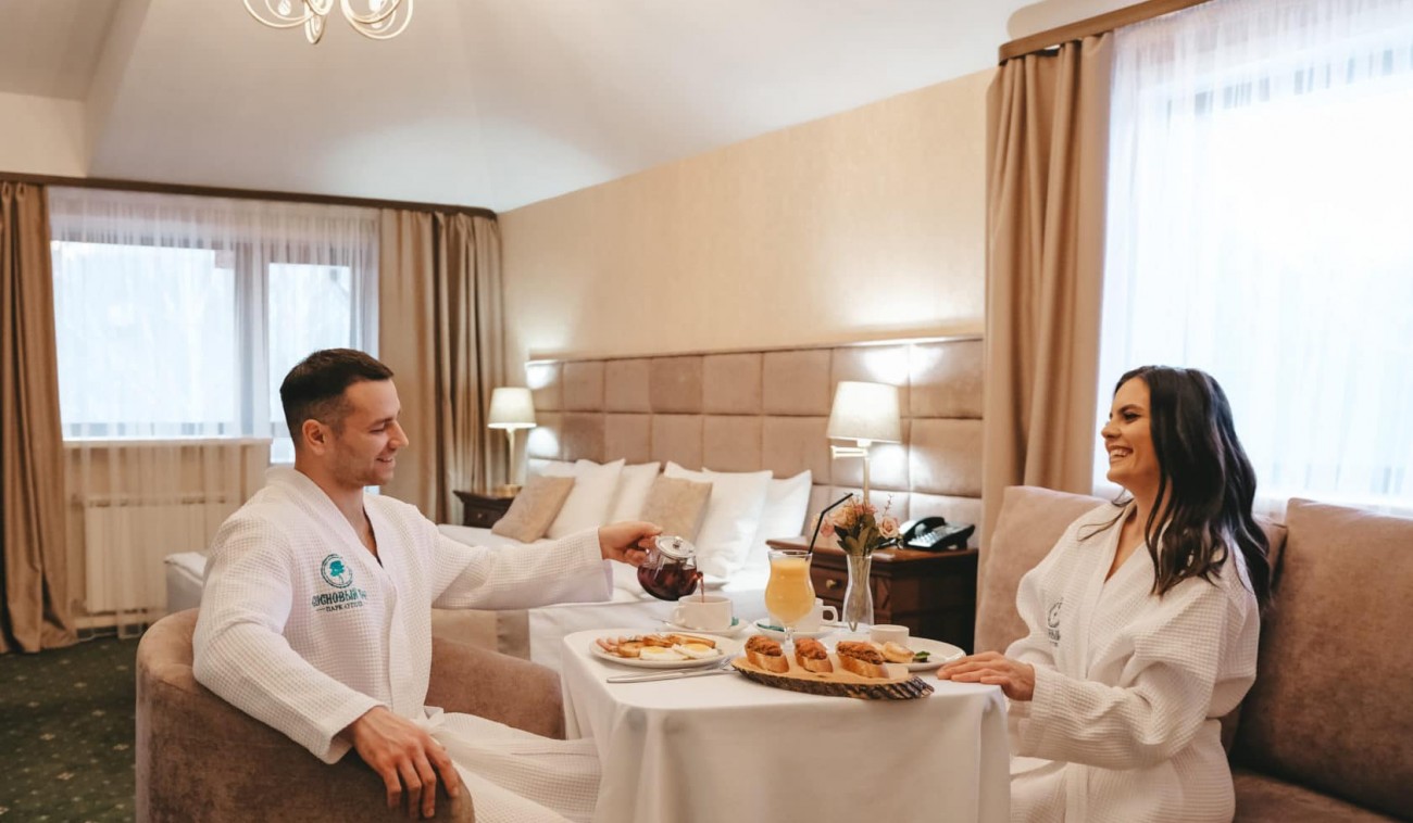 Романтическая ночь в отеле Люкс