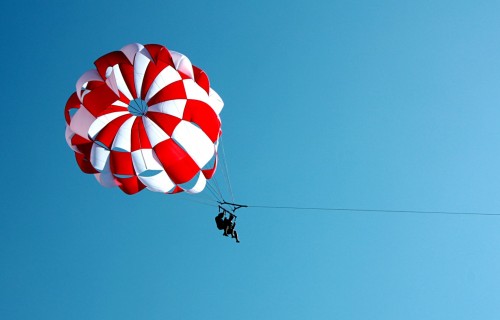 Фото, Полет на парашюте за катером