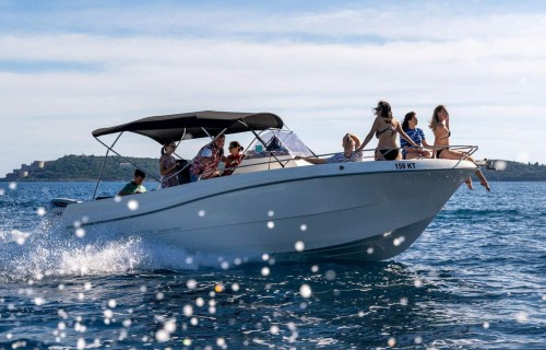 Фото, Двухчасовая прогулка на катере Atlantic Marine Open 750