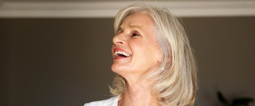 Что подарить женщине на 55 лет?