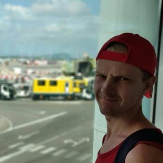 Максим Ющенко