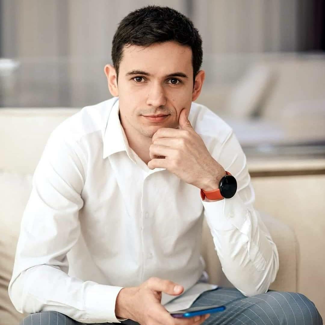 Олександр Хмельовський